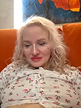 KateMonroe online show from April 29, 9:10 pm