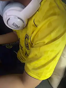 boyhigh1997 online show from July 15, 3:28 pm