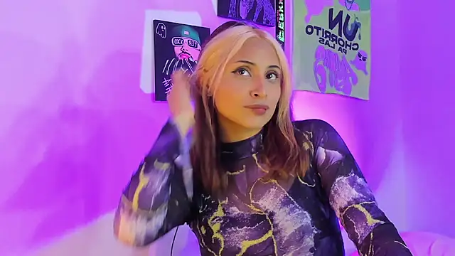 Snapshot of melissa_noirr chatting on December 3, 8:29 pm melissa noirr online show from December 3, 8:29 pm