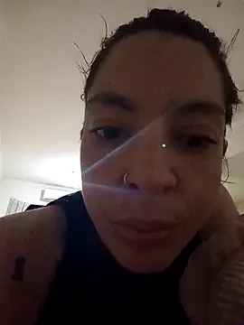 chicalunar24 online show from February 3, 8:03 pm