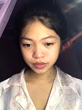 Snapshot of Thy00__ chatting on October 12, 1:37 am Thy00   online show from October 12, 1:37 am