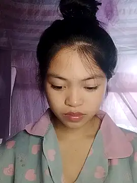 Snapshot of Thy00__ chatting on November 8, 2:50 pm Thy00 online show from November 8, 2:50 pm