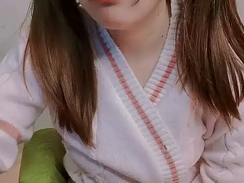 Alinee777 online show from January 6, 2:15 am