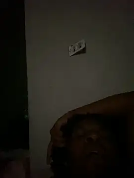 Snapshot of Preto_Diamamte chatting on October 7, 2:20 am Preto Diamamte online show from October 7, 2:20 am