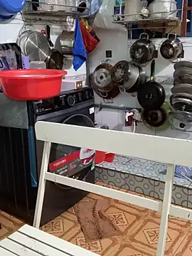 Snapshot of Mei-Mei89 chatting on September 23, 2:58 am Mei-Mei89 online show from September 23, 2:58 am