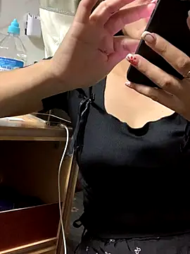 Snapshot of Mei-Mei89 chatting on September 26, 5:00 am Mei-Mei89 online show from September 26, 5:00 am