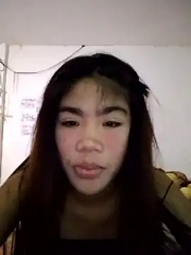 Snapshot of Babe_g1rl chatting on March 19, 9:24 am Babe g1rl online show from March 19, 9:24 am