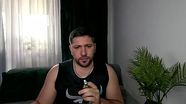 Gold Alpha Boy online show from May 20, 12:11 pm