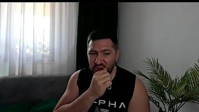 Snapshot of Gold_Alpha_Boy chatting on June 30, 12:06 pm Gold Alpha Boy online show from June 30, 12:06 pm