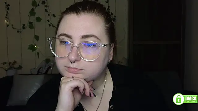 Alicia love00 online show from March 3, 6:30 am