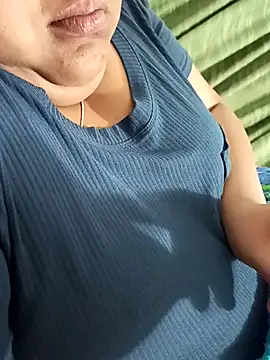 jacqueen 7 online show from June 3, 5:21 am