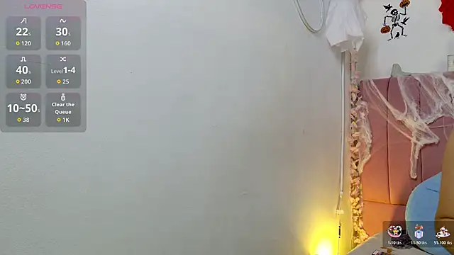 Snapshot of sukilove18 chatting on October 30, 10:21 pm sukilove18 online show from October 30, 10:21 pm