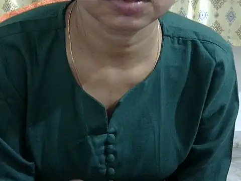 CHAMELI4747 online show from May 1, 1:48 pm