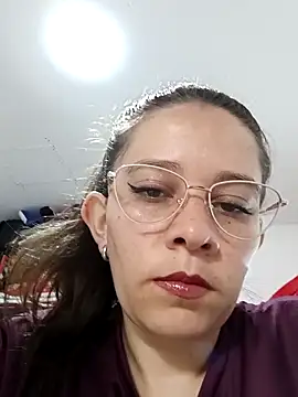 Snapshot of Isabella5_Brown_ chatting on October 28, 3:47 pm Isabella5 Brown online show from October 28, 3:47 pm