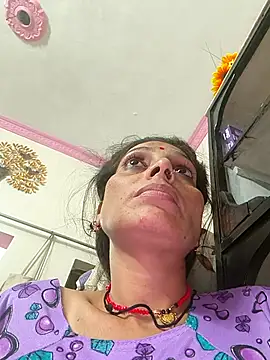 Snapshot of ISHANI-SINGH chatting on November 10, 2:49 pm ISHANI-SINGH online show from November 10, 2:49 pm