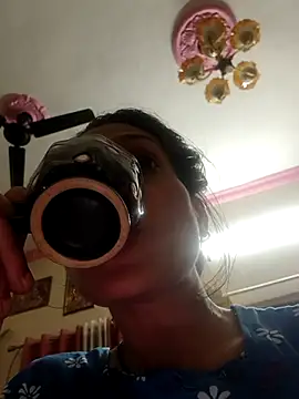 Snapshot of ISHANI-SINGH chatting on February 16, 2:02 pm ISHANI-SINGH online show from February 16, 2:02 pm