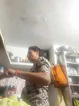 Snapshot of ISHANI-SINGH chatting on February 24, 4:05 pm ISHANI-SINGH online show from February 24, 4:05 pm