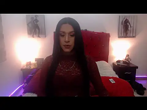 CharlotteBrooks online show from July 13, 8:44 pm