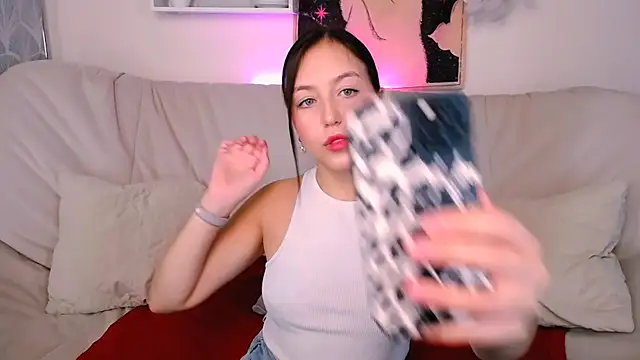 CindySparkl online show from September 11, 6:02 am