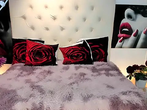 Snapshot of Playfullmaniac chatting on December 3, 6:32 am Playfullmaniac online show from December 3, 6:32 am