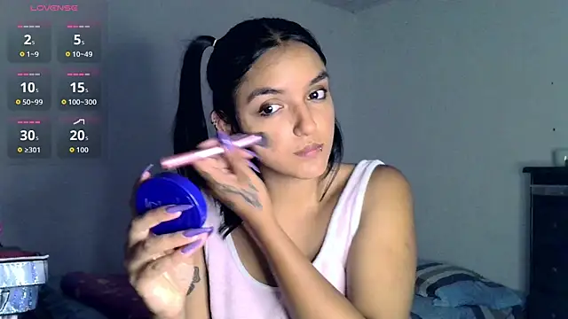 Ari 20  online show from May 7, 1:11 am
