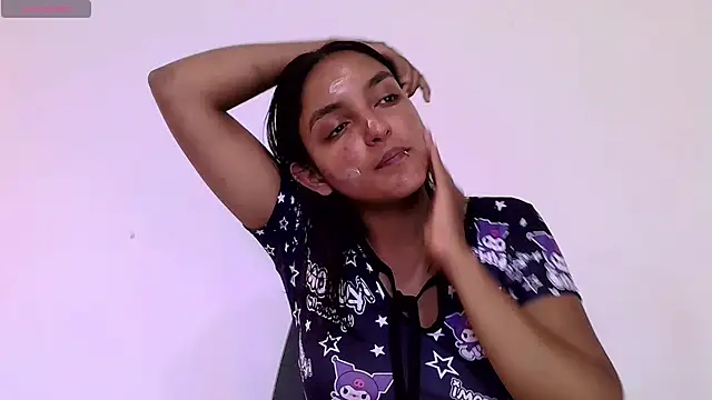 Ari 20  online show from July 8, 8:13 pm