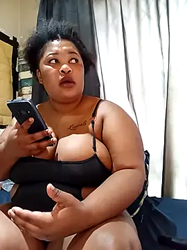 Snapshot of Sexybella-97 chatting on September 14, 9:52 am Sexybella-97 online show from September 14, 9:52 am