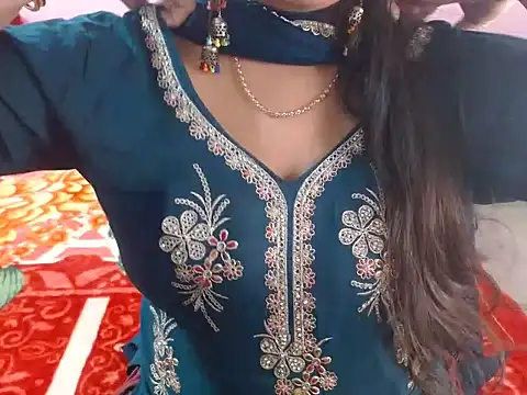 Snapshot of Hot_anika_ chatting on January 16, 12:09 pm Hot anika online show from January 16, 12:09 pm