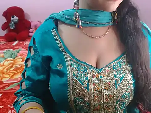 Snapshot of Hot_anika_ chatting on January 19, 4:33 pm Hot anika online show from January 19, 4:33 pm