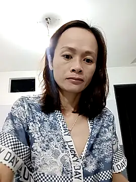 Snapshot of Sexy-loveass20 chatting on November 14, 10:18 pm Sexy-loveass20 online show from November 14, 10:18 pm