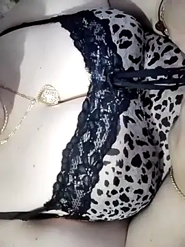 Hnonasix89 online show from June 25, 8:08 am
