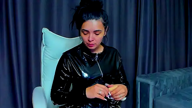 DevashaQueenX online show from September 30, 7:02 am