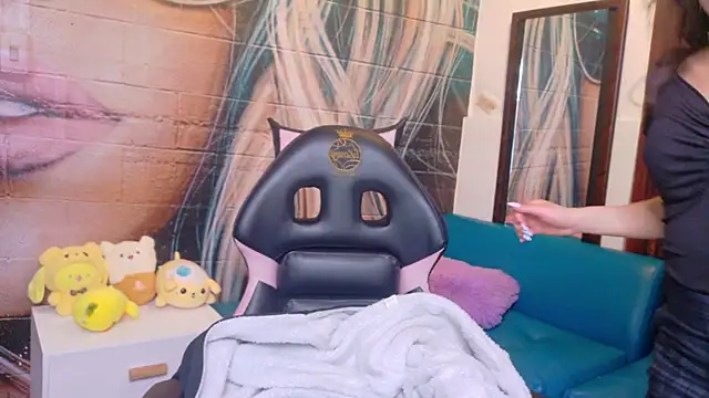 Giaa rossi online show from January 16, 2:21 pm