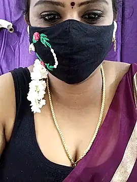 Snapshot of yoga-mithraa chatting on November 6, 4:08 pm yoga-mithraa online show from November 6, 4:08 pm