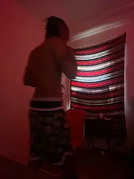 Taydagr8 online show from December 3, 6:17 pm