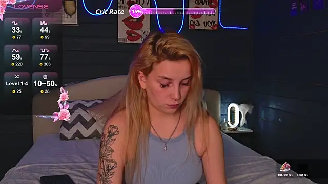 Snapshot of Crystal_Jull chatting on November 10, 4:17 pm Crystal Jull online show from November 10, 4:17 pm