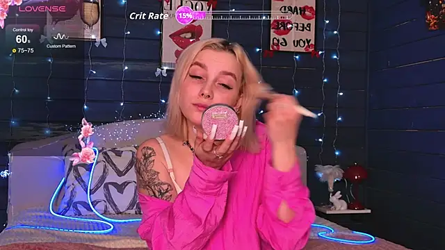 Snapshot of Crystal_Jull chatting on February 18, 1:51 pm Crystal Jull online show from February 18, 1:51 pm