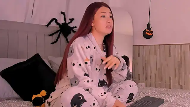 Snapshot of AnastasiaGreey chatting on October 12, 11:04 pm AnastasiaGreey online show from October 12, 11:04 pm