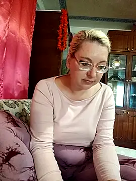 Snapshot of VikaKing chatting on May 18, 1:06 pm VikaKing online show from May 18, 1:06 pm