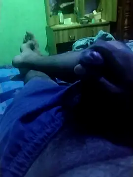 Snapshot of Girls_pussy_rider chatting on November 9, 4:38 pm Girls pussy rider online show from November 9, 4:38 pm