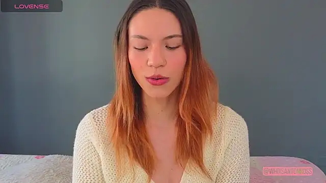 AntonellaaRossii online show from February 14, 2:14 pm