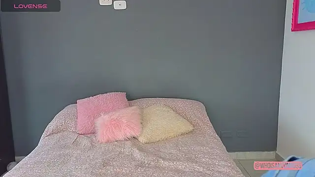 Snapshot of AntonellaaRossii chatting on June 14, 3:03 pm AntonellaaRossii online show from June 14, 3:03 pm