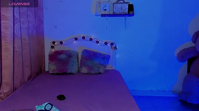 Snapshot of Angel-Caribbean chatting on September 19, 2:35 am Angel-Caribbean online show from September 19, 2:35 am