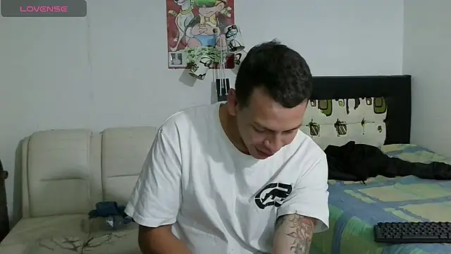 Thomasjons  online show from July 30, 2:32 am