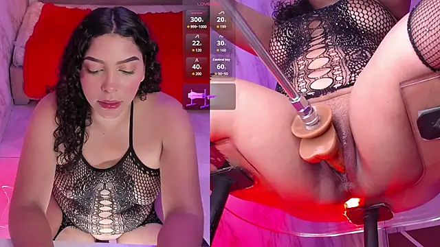 SugarandNibbles online show from May 5, 9:01 pm
