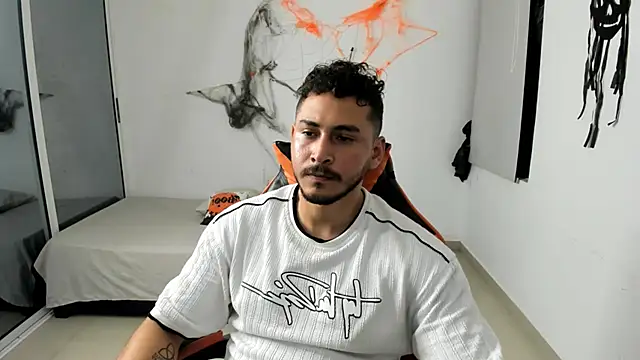 Snapshot of ashlan_king chatting on November 13, 2:54 am ashlan king online show from November 13, 2:54 am