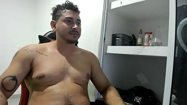 Snapshot of ashlan_king chatting on November 25, 12:16 pm ashlan king online show from November 25, 12:16 pm