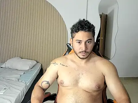 ashlan king online show from May 13, 10:49 pm