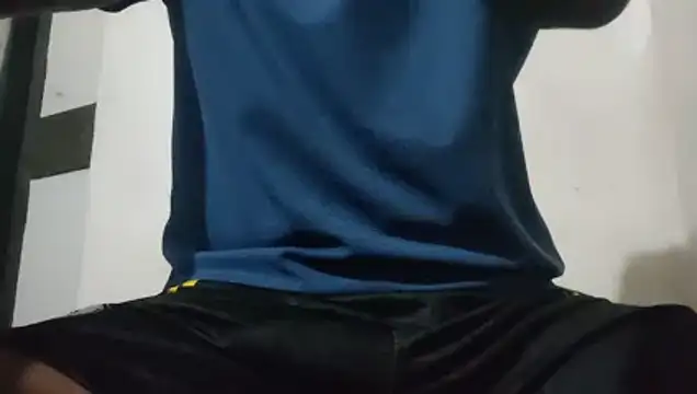 Snapshot of Bullboy8in chatting on January 19, 1:04 pm Bullboy8in online show from January 19, 1:04 pm