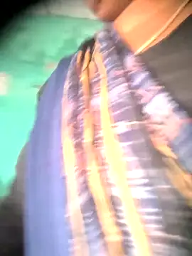 Snapshot of Hot_bbbb chatting on March 10, 9:03 am Hot bbbb online show from March 10, 9:03 am